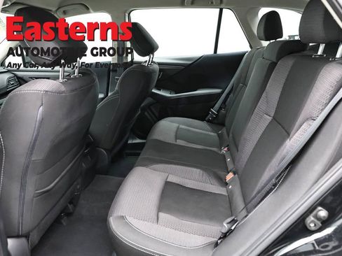 Used 2022 Subaru Outback AWD/4WD image 20