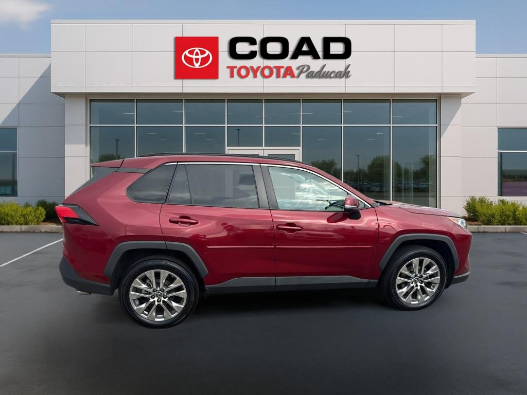 Used 2019 Toyota RAV4 XLE Premium w/ Advanced Technology Package AWD/4WD image 6
