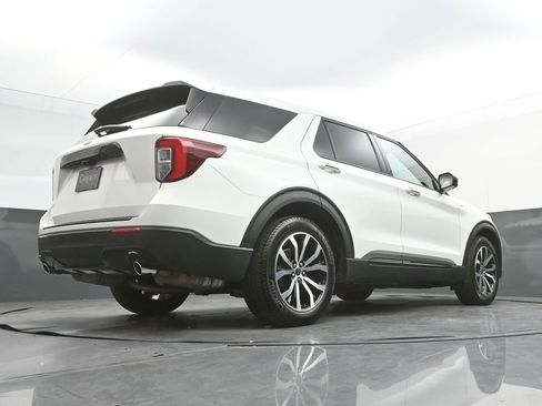 Used 2022 Ford Explorer ST-Line RWD image 40