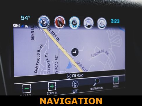 Used 2019 GMC Yukon Denali w/ Denali Ultimate Package image 3