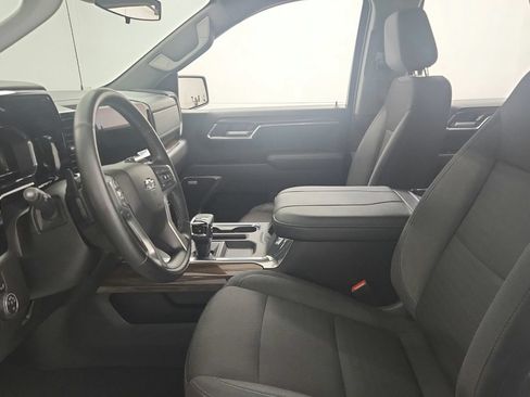 Used 2023 Chevrolet Silverado 1500 RST w/ Convenience Package II AWD/4WD image 18