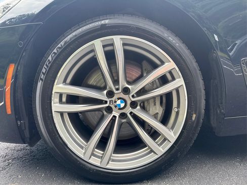 Used 2017 BMW 750i xDrive AWD/4WD image 14
