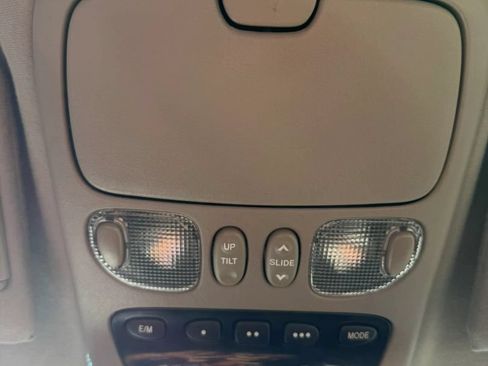 Used 2007 Toyota Sequoia SR5 RWD image 26