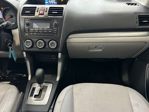 Used 2015 Subaru Forester 2.5i w/ Alloy Wheel Package AWD/4WD image 28