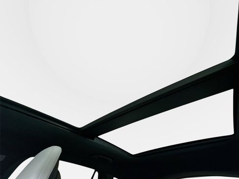 Certified 2026 Mercedes-Benz GLC 300 4MATIC image 28