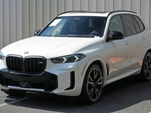 Used 2024 BMW X5 M60i AWD/4WD image 56