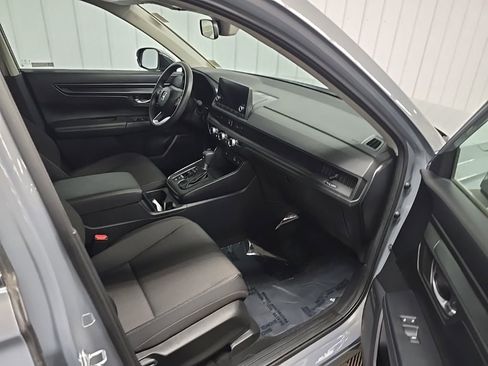 Used 2023 Honda CR-V LX image 15