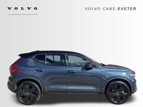 New 2026 Volvo XC40 B5 Ultra w/ Protection Package Premier AWD/4WD image 8
