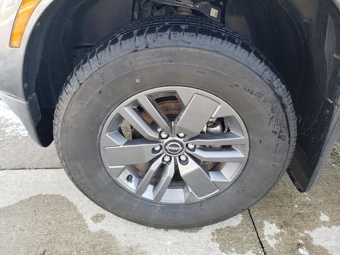 Certified 2025 Nissan Frontier SV w/ SV Convenience Package image 44