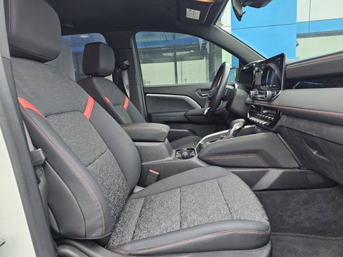 Used 2023 Chevrolet Colorado Z71 w/ Advanced Trailering Package image 10