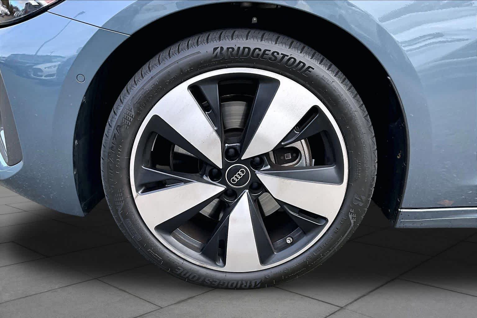 Used 2025 Audi A5 Prestige w/ 19" Wheel Package AWD/4WD image 11