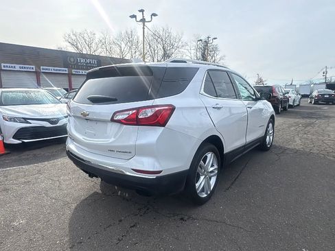 Used 2020 Chevrolet Equinox Premier image 5