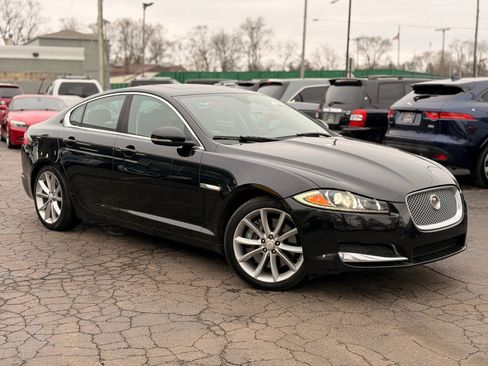 Used 2015 Jaguar XF Portfolio image 3