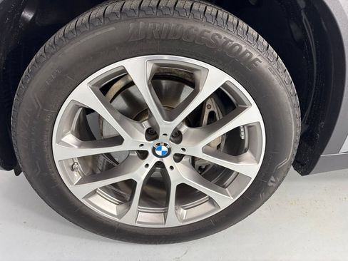 Certified 2024 BMW X5 xDrive40i w/ Premium Package AWD/4WD image 17