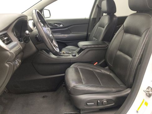 Used 2018 GMC Acadia SLT FWD image 17
