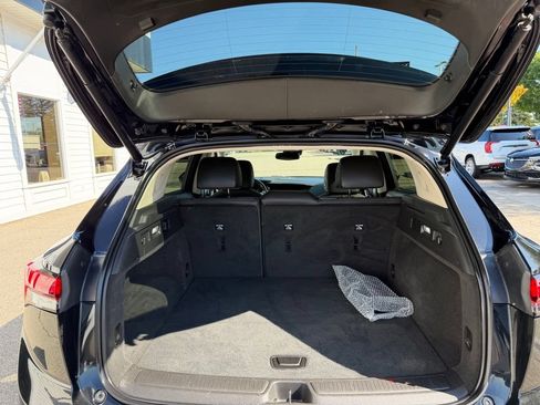 Certified 2023 Buick Envision Preferred AWD/4WD image 9