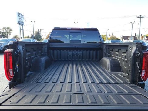 New 2026 GMC Sierra 1500 SLT w/ SLT Premium Plus Package image 11
