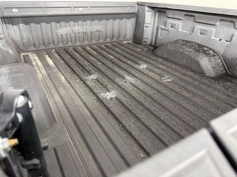 Used 2024 GMC Sierra 2500 AT4X image 7