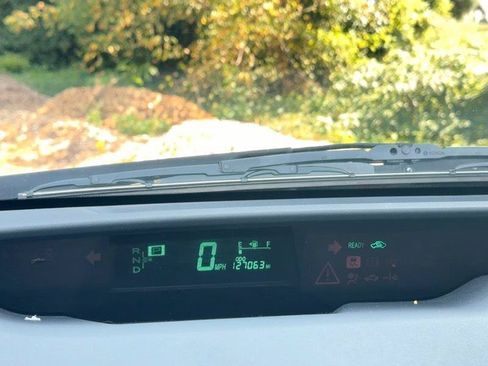Used 2008 Toyota Prius w/ Pkg 5 FWD image 14