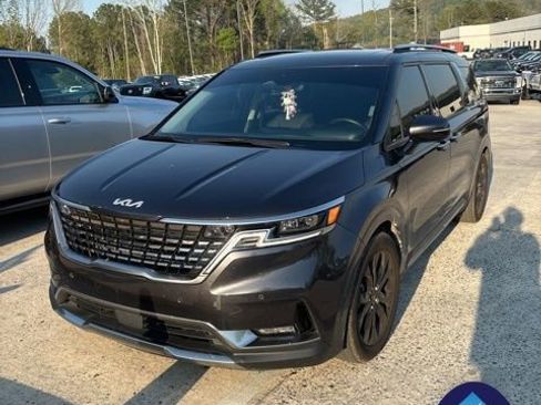 Used 2024 Kia Carnival SX Prestige image 1