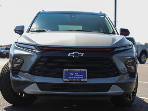 Used 2023 Chevrolet Blazer LT w/ Convenience Package FWD image 2