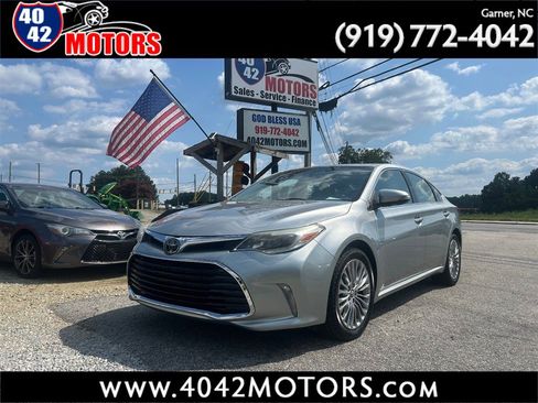 Used 2016 Toyota Avalon Limited w/ Toyota Safety Sense Package FWD image 1