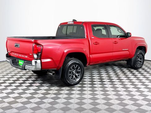 Used 2020 Toyota Tacoma SR5 image 10