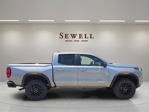 New 2026 GMC Canyon Elevation w/ Convenience Package image 5