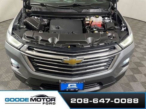 Used 2023 Chevrolet Traverse LT AWD/4WD image 26