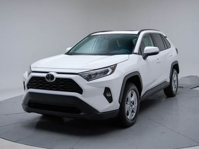 Used 2020 Toyota RAV4 XLE w/ Convenience Package