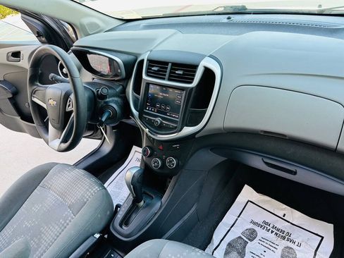 Used 2020 Chevrolet Sonic LS FWD image 23