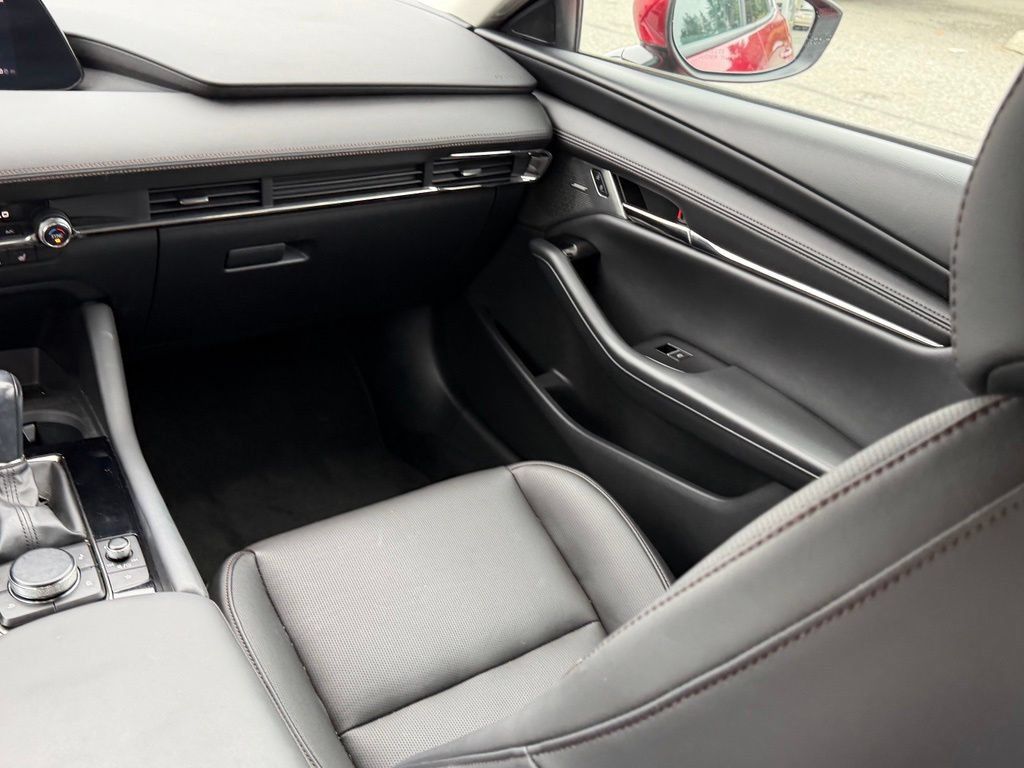 Used 2021 MAZDA MAZDA3 s FWD image 20