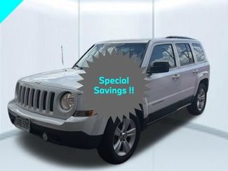 Used 2016 Jeep Patriot Latitude FWD video 1