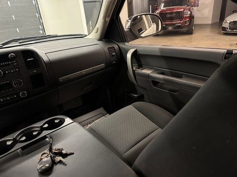 Used 2011 Chevrolet Silverado 1500 LT w/ Texas Edition RWD image 29