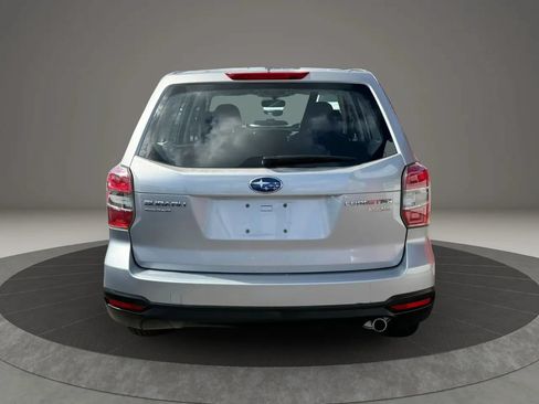 Used 2014 Subaru Forester 2.5i AWD/4WD image 5