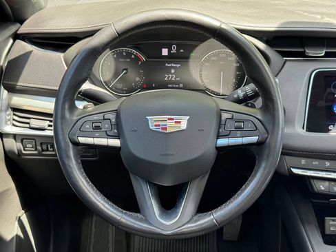 Used 2020 Cadillac XT4 Premium Luxury AWD/4WD image 20