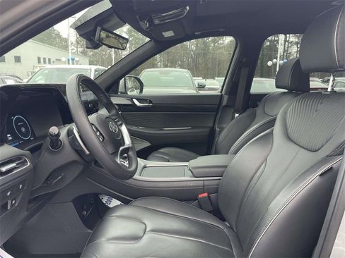 Used 2024 Hyundai Palisade Calligraphy image 18