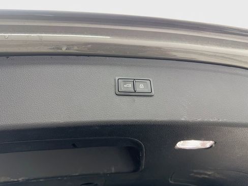 Used 2025 Audi Q5 2.0T Premium image 85