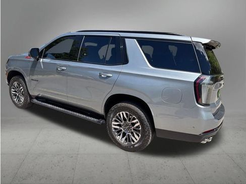 Used 2026 Chevrolet Tahoe Z71 w/ Comfort Package AWD/4WD image 3
