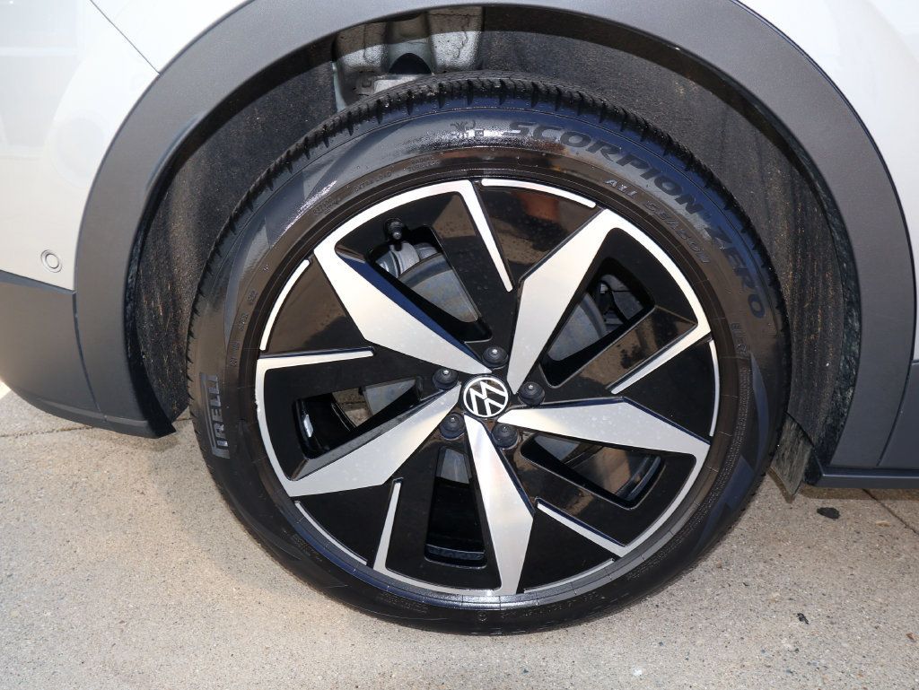 Used 2023 Volkswagen ID.4 Pro S RWD image 9
