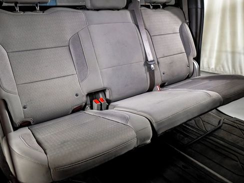 Used 2024 Chevrolet Silverado 3500 LT w/ Convenience Package image 30