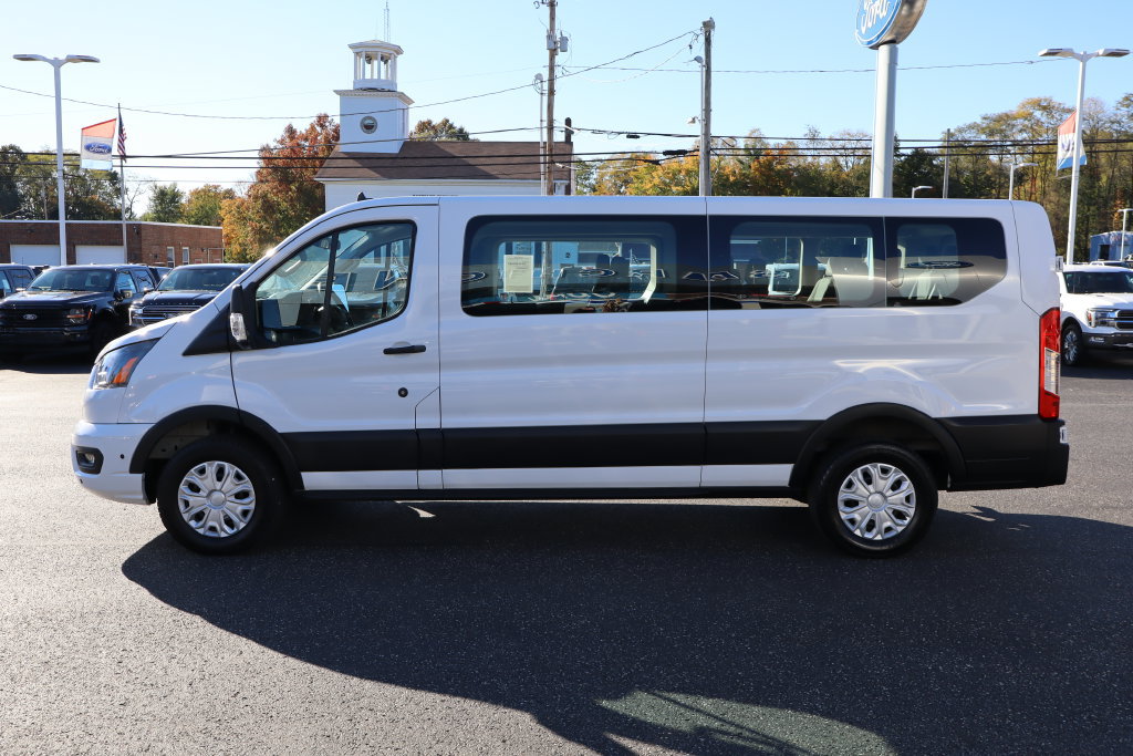 Used 2025 Ford Transit 350 XLT RWD image 14