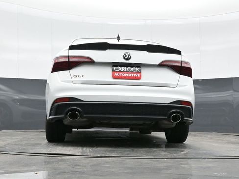 Used 2022 Volkswagen Jetta GLI Autobahn image 36