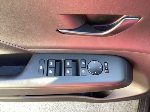 New 2025 Hyundai Kona SEL image 23