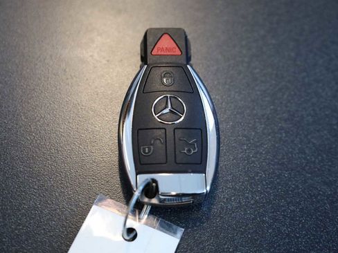 Used 2017 Mercedes-Benz GLA 250 image 38