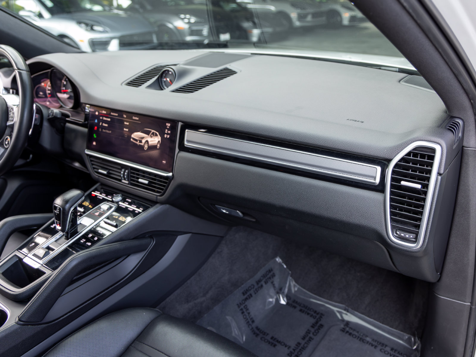 Certified 2022 Porsche Cayenne Platinum Edition AWD/4WD image 68