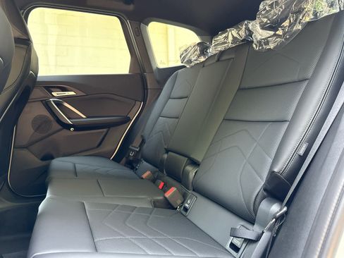 Used 2025 BMW X1 xDrive28i w/ Convenience Package image 15