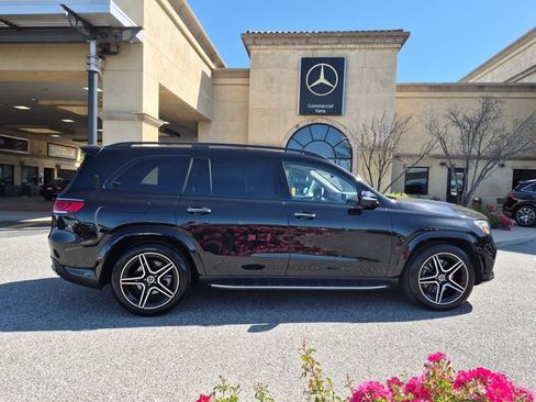 Used 2023 Mercedes-Benz GLS 580 4MATIC image 4