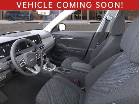 New 2026 Kia Seltos LX image 17