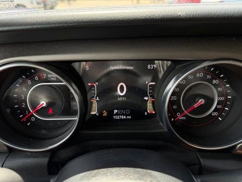 Used 2020 Jeep Gladiator Rubicon AWD/4WD image 17
